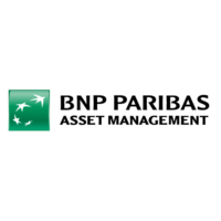 Logo de BNP Paribas Asset Management. Le design comprend un carré vert avec quatre oiseaux blancs dans le coin supérieur gauche et un texte noir indiquant « BNP Paribas Asset Management » à droite du carré vert. Le fond est blanc.